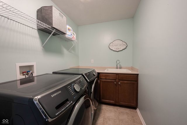 16477 Stonewolf Boulevard, Noblesville, IN 46060