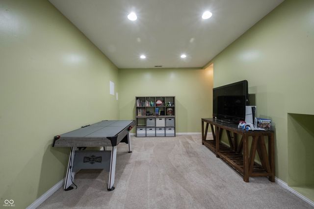 16477 Stonewolf Boulevard, Noblesville, IN 46060