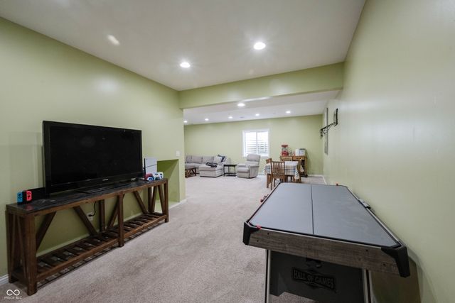 16477 Stonewolf Boulevard, Noblesville, IN 46060