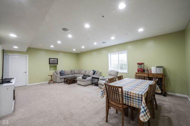 16477 Stonewolf Boulevard, Noblesville, IN 46060