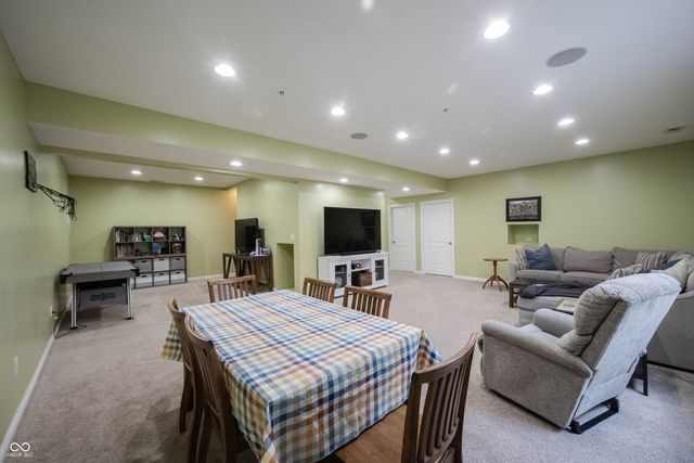 16477 Stonewolf Boulevard, Noblesville, IN 46060