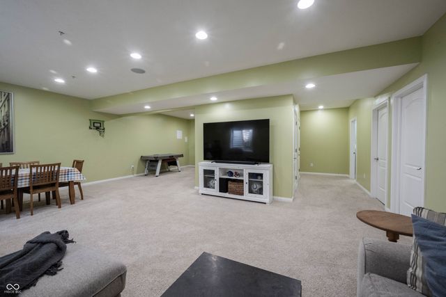 16477 Stonewolf Boulevard, Noblesville, IN 46060