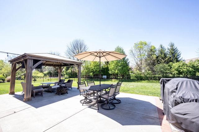 16477 Stonewolf Boulevard, Noblesville, IN 46060