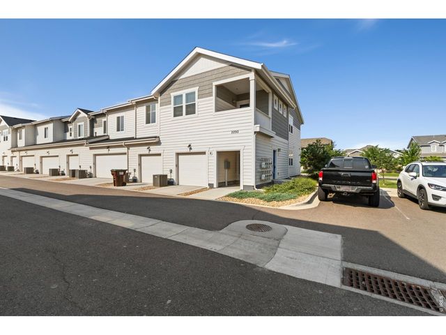 2290 Setting Sun Dr 1, Windsor, CO 80550