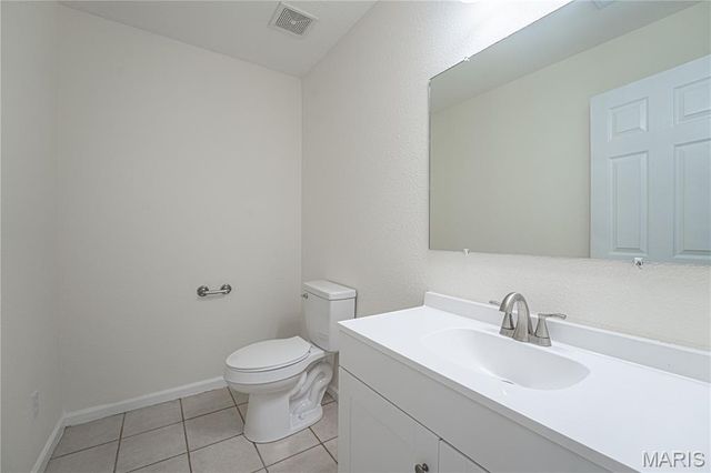 612 York Street, Crocker, MO 65452