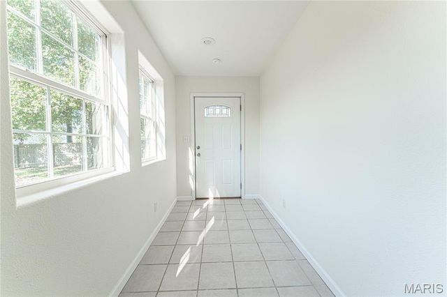 612 York Street, Crocker, MO 65452