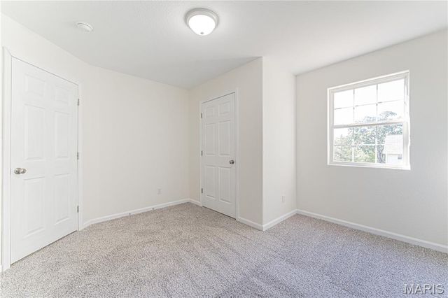 612 York Street, Crocker, MO 65452