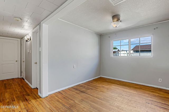 443 Cadwallader Drive, El Paso, TX 79915