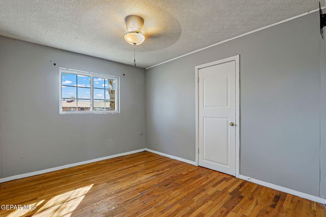 443 Cadwallader Drive, El Paso, TX 79915