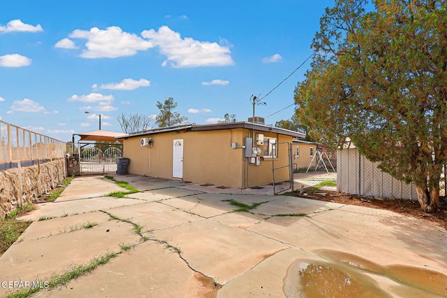 443 Cadwallader Drive, El Paso, TX 79915