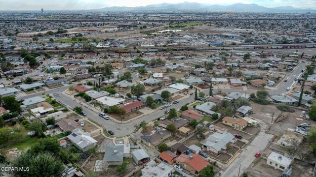 443 Cadwallader Drive, El Paso, TX 79915