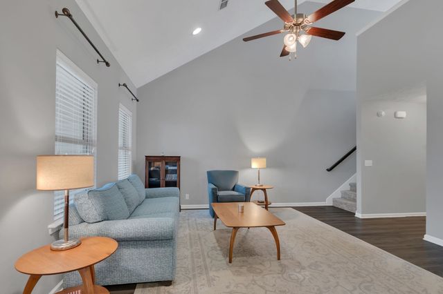 4437 Sunday Silence Way, Murfreesboro, TN 37128