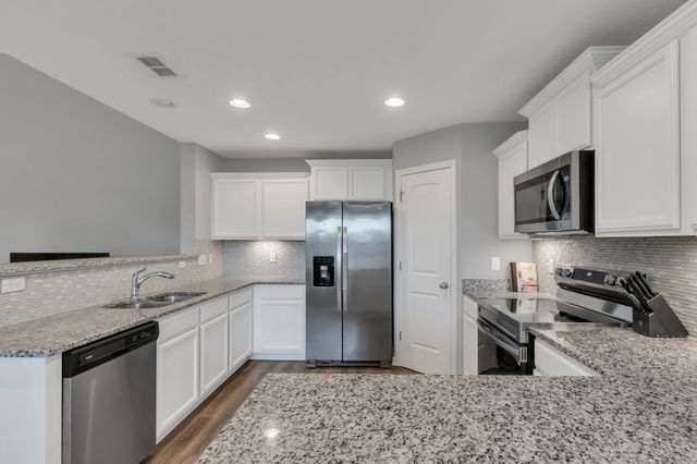 4437 Sunday Silence Way, Murfreesboro, TN 37128