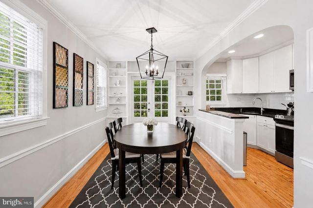 5043 DANA PL NW, Washington, DC 20016