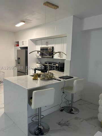 5077 NW 7th St 912, Miami, FL 33126