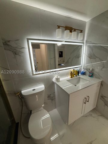 5077 NW 7th St 912, Miami, FL 33126