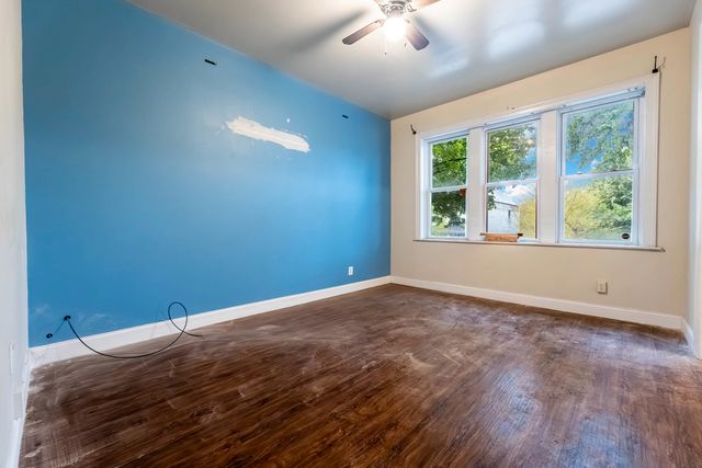 5205 S Wood Street, Chicago, IL 60609