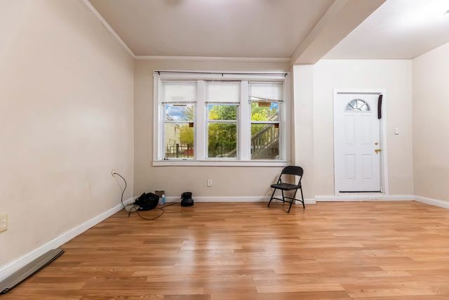 5205 S Wood Street, Chicago, IL 60609