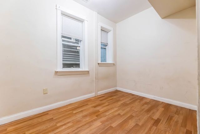 5205 S Wood Street, Chicago, IL 60609