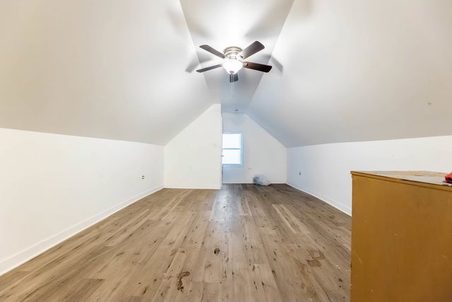 5205 S Wood Street, Chicago, IL 60609