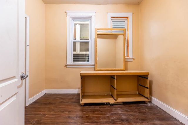 5205 S Wood Street, Chicago, IL 60609