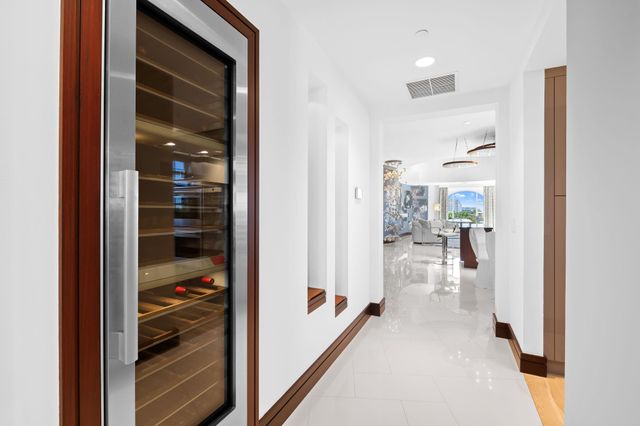 1 N Ocean Blvd PH-501, Boca Raton, FL 33432