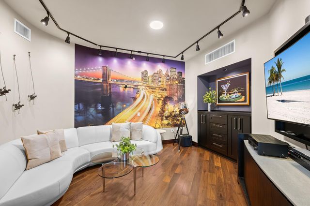 1 N Ocean Blvd PH-501, Boca Raton, FL 33432