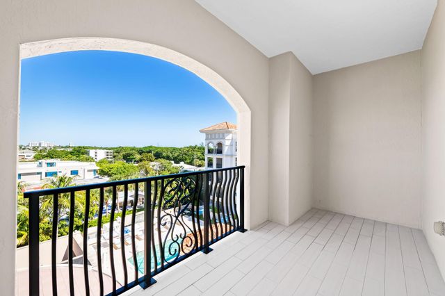 1 N Ocean Blvd PH-501, Boca Raton, FL 33432