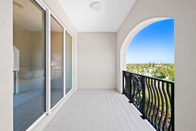 1 N Ocean Blvd PH-501, Boca Raton, FL 33432