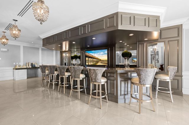 1 N Ocean Blvd PH-501, Boca Raton, FL 33432