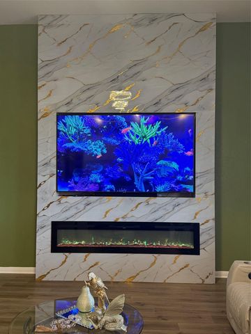 602 Sue Peaks LOOP, Dripping Springs, TX 78620