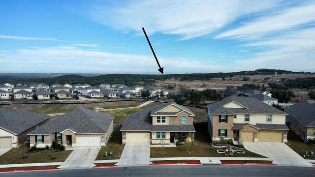 602 Sue Peaks LOOP, Dripping Springs, TX 78620
