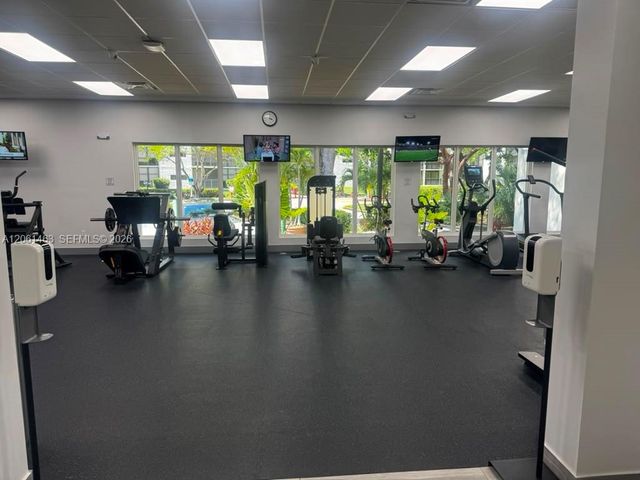 17011 N Bay Road 412, Sunny Isles Beach, FL 33160