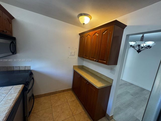 17011 N Bay Road 412, Sunny Isles Beach, FL 33160