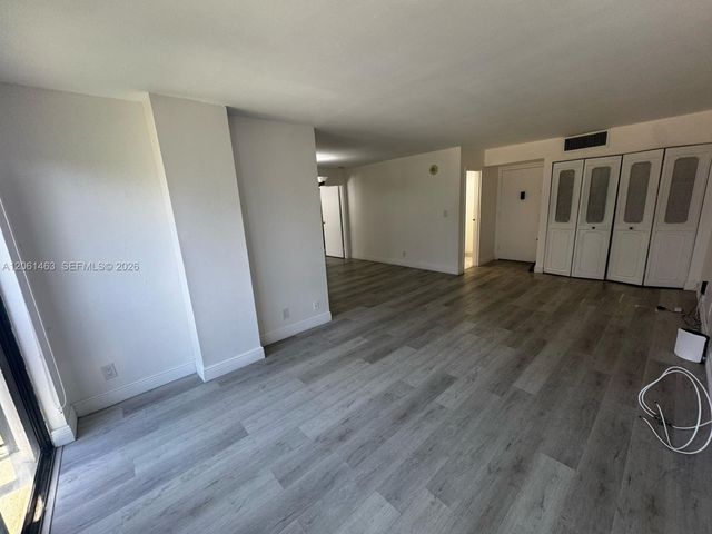 17011 N Bay Road 412, Sunny Isles Beach, FL 33160