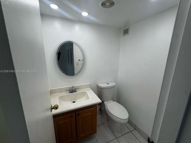 17011 N Bay Road 412, Sunny Isles Beach, FL 33160