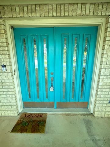 3237 Sapphire Street, Bedford, TX 76021