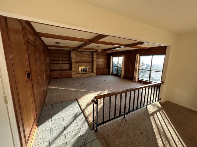 3237 Sapphire Street, Bedford, TX 76021