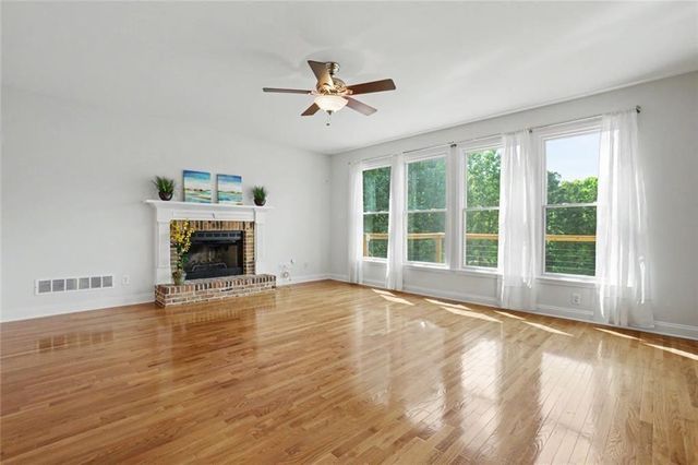 140 Waterstone Pointe, Acworth, GA 30101