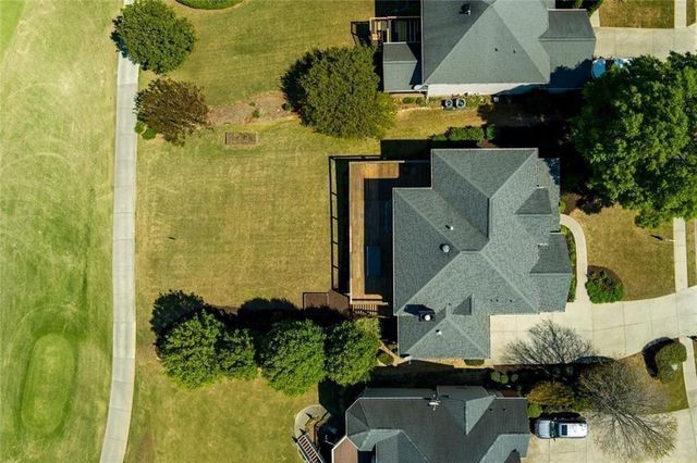 140 Waterstone Pointe, Acworth, GA 30101
