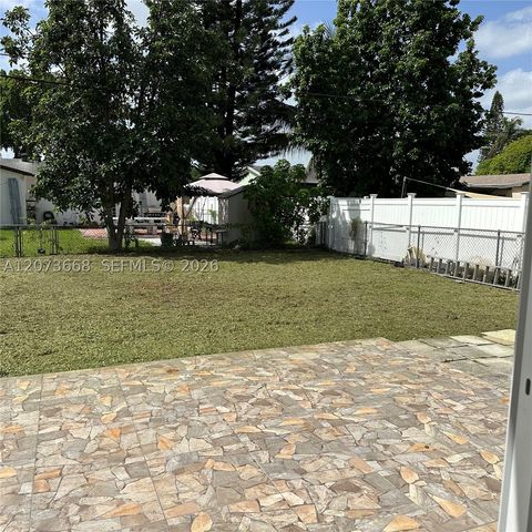 6432 Flagler St 1, Hollywood, FL 33023