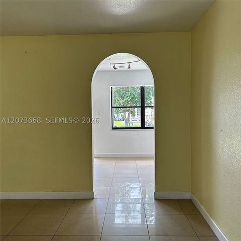 6432 Flagler St 1, Hollywood, FL 33023