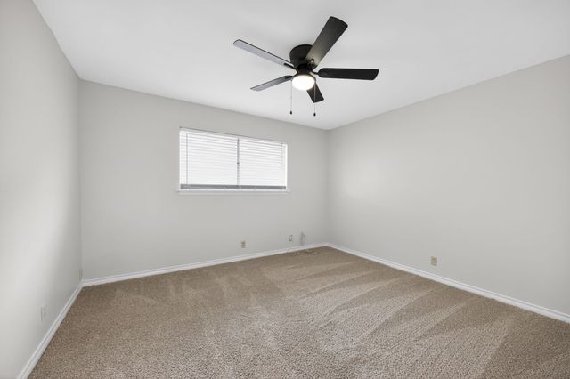 1616 W Shields Drive, Sherman, TX 75092