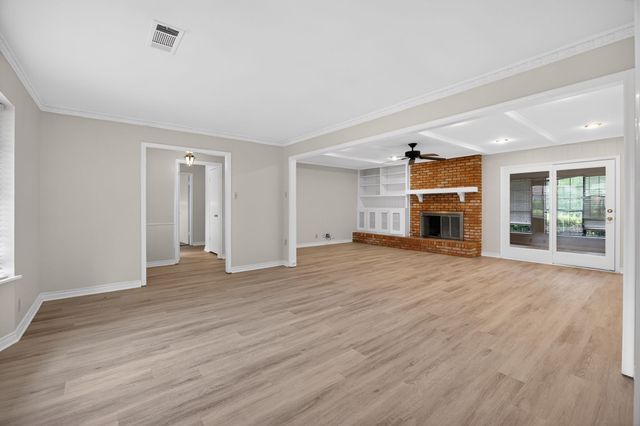1616 W Shields Drive, Sherman, TX 75092