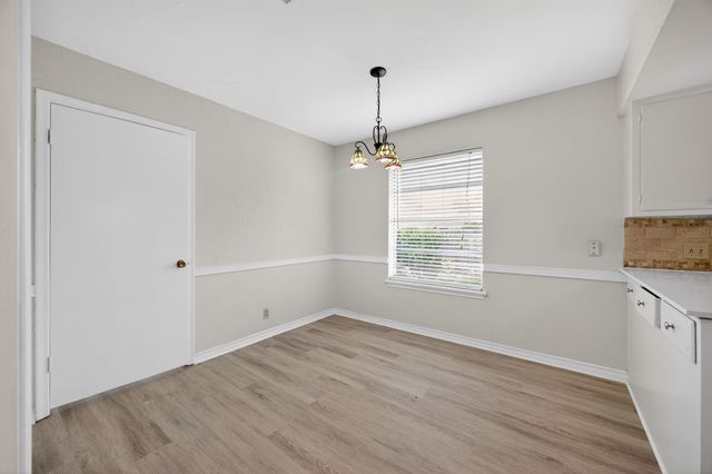 1616 W Shields Drive, Sherman, TX 75092