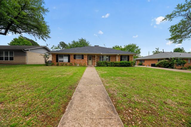 1616 W Shields Drive, Sherman, TX 75092