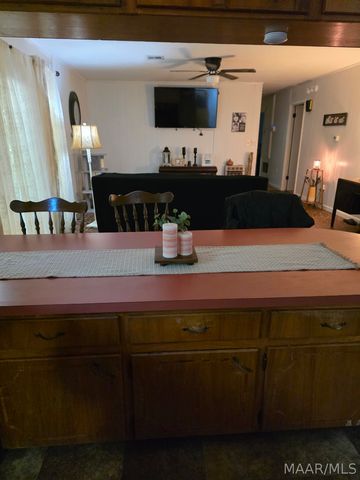 2725 Lakeview Court, Millbrook, AL 36054