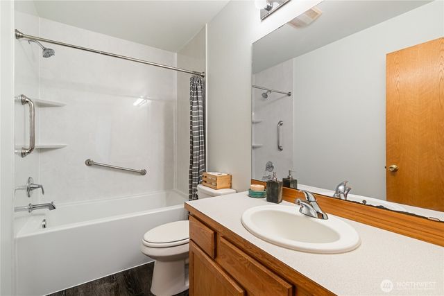 2236 Oak Street, Lynden, WA 98264