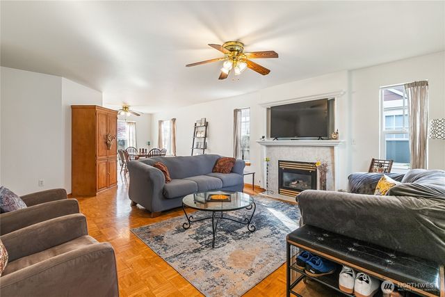 2236 Oak Street, Lynden, WA 98264