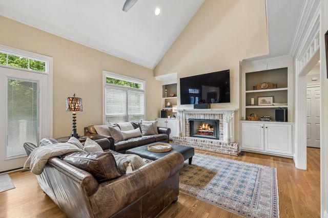 1011 Buckingham Cir, Franklin, TN 37064